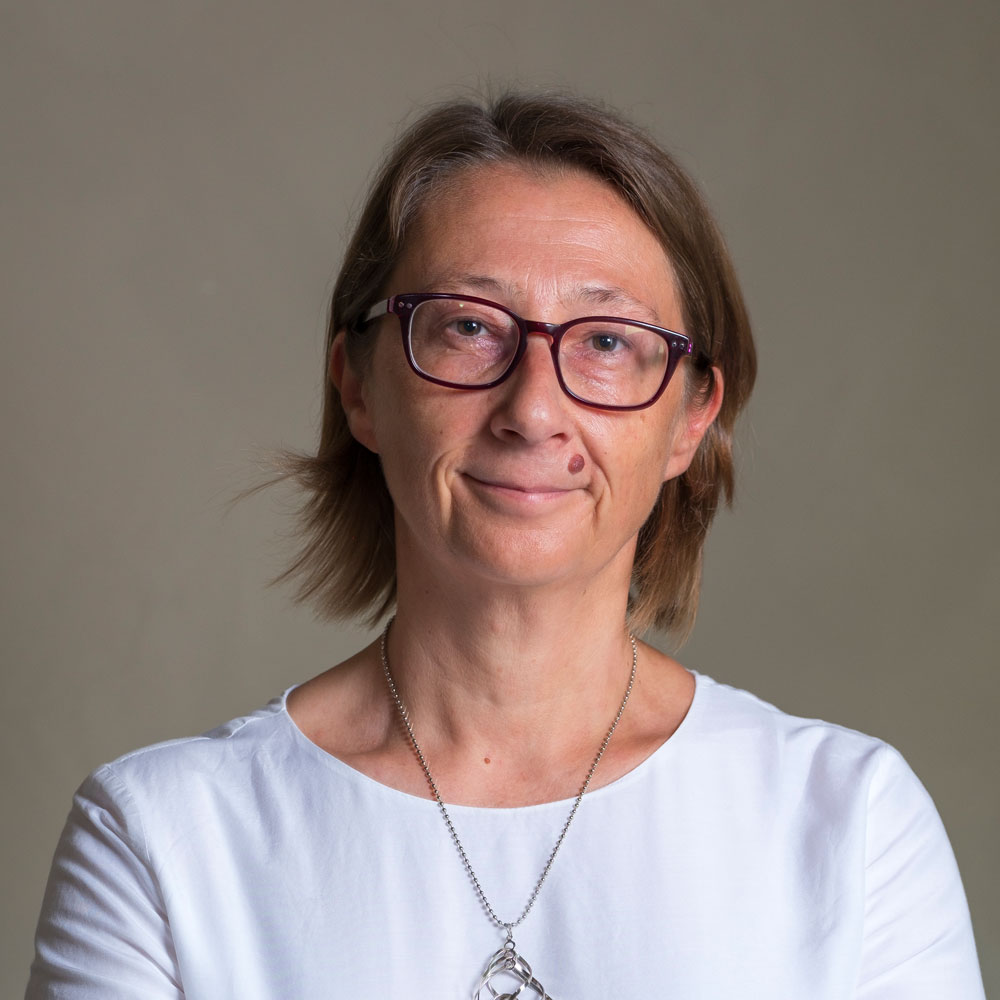 Dott.ssa-Enrica-Carli-Psicologa-Specializzata-in-Psicoterapia-Sistemico-Relazionale